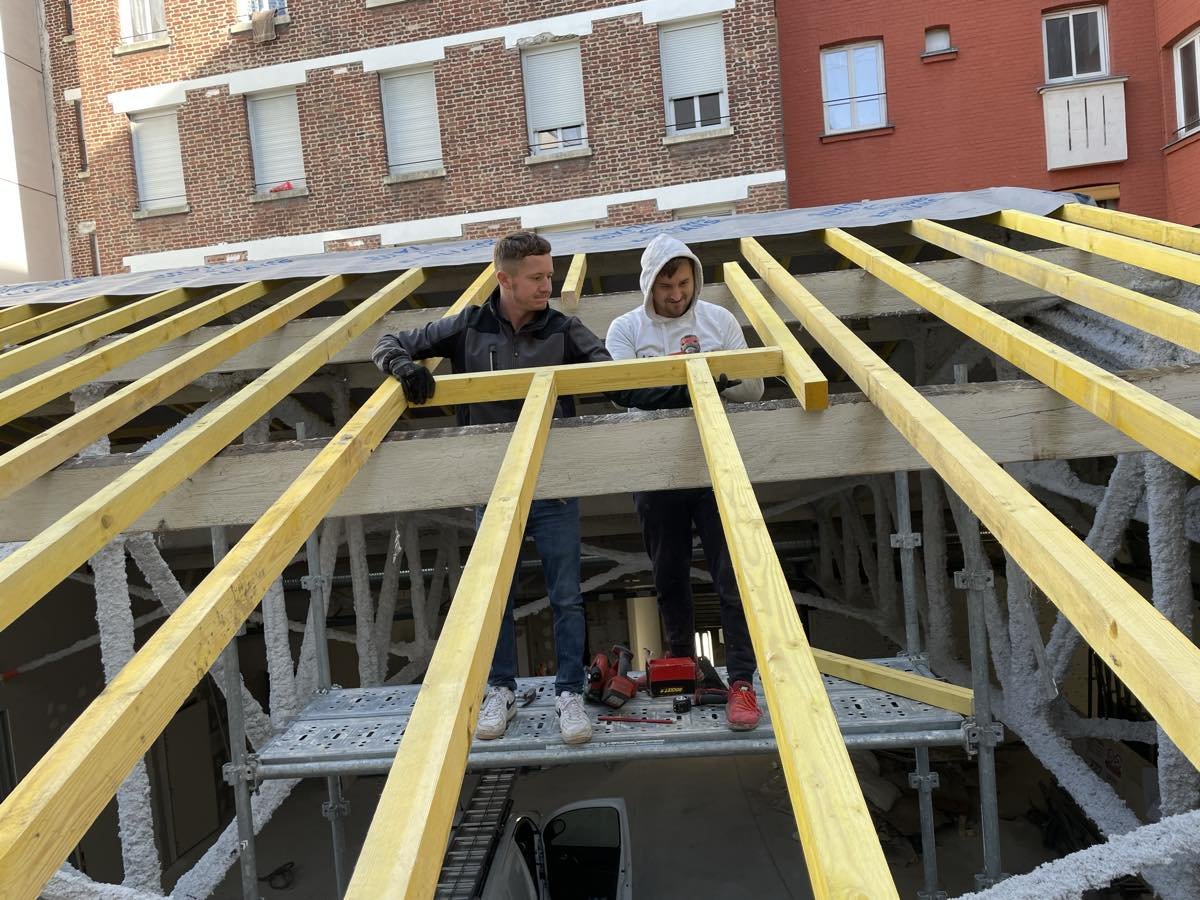 Charpente neuve et zinc à Clichy